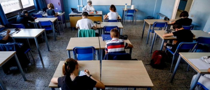 Scuola: 8 studenti su 10 rientrano in classe