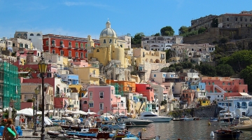 Procida è la prima isola Covid free