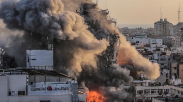 Nuovi raid a Gaza, colpito l' "ufficio operativo" di Hamas