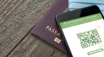 Green pass europeo, trovato l'accordo