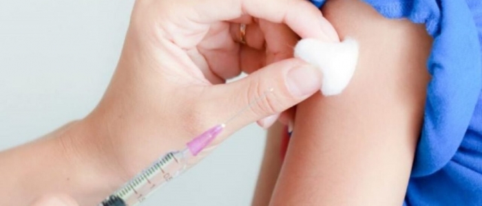 Figliuolo: "Continuare ad aderire alla campagna vaccinale"