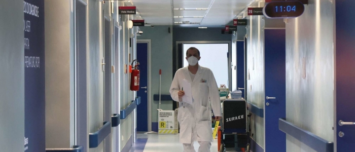 Regioni, sarà il tasso di ospedalizzazione a stabilire i colori