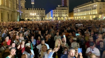 Green pass obbligatorio, proteste in piazza in tutta Italia