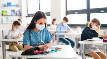 Scuola, obbligo vaccinale per i docenti e il personale?