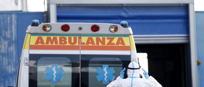 Modena, donna di 40 anni muore sul lavoro