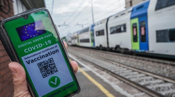 Green pass, non sarà obbligatorio per i trasporti locali e regionali