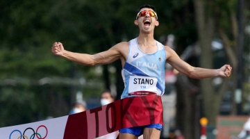 Tokyo 2020, Massimo Stano conquista l'oro nella 20 km di marcia