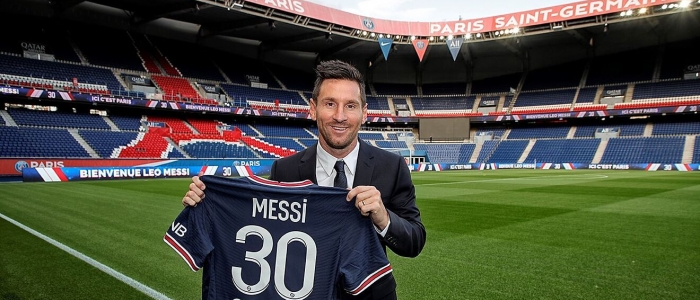 Calcio, conferenza stampa di Messi al Psg
