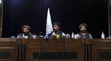 Afghanistan, i talebani garantiscono nessuna vendetta e diritti per le donne secondo la sharia