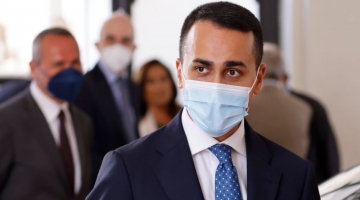 Afghanistan, Di Maio: "Accoglieremo 2500 rifugiati"