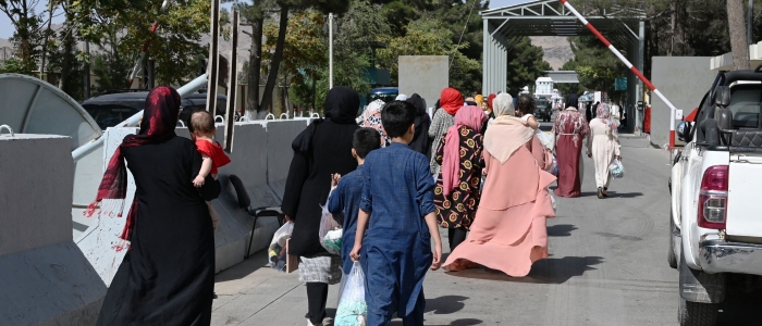 Afghanistan, bloccate a Kabul 81 studentesse afghane della Sapienza