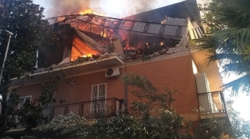 Roma, esplode una palazzina. Tre feriti e alcuni dispersi