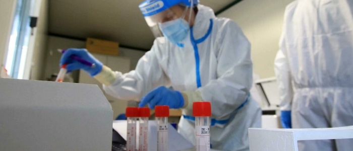 Covid, la Cina analizzerà i campioni di sangue di Wuhan per capirne l'origine