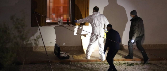 Frosinone, uomo sorprende i ladri in casa. Spara e uccide uno di loro