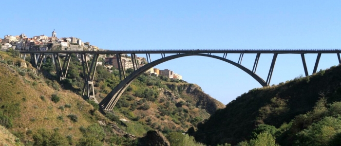 Catanzaro, sequestrato il ponte Morandi. Rischiava di crollare.