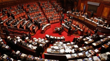 Parlamento, deputati e senatori potranno riscattare la pensione anche senza l’anzianità