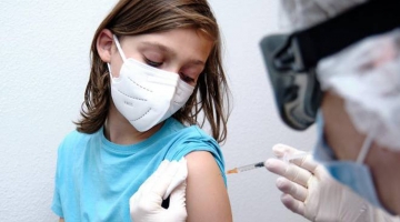 Vaccini, Figliuolo: “In arrivo 1,5 milioni di dosi Pfizer per i più piccoli”