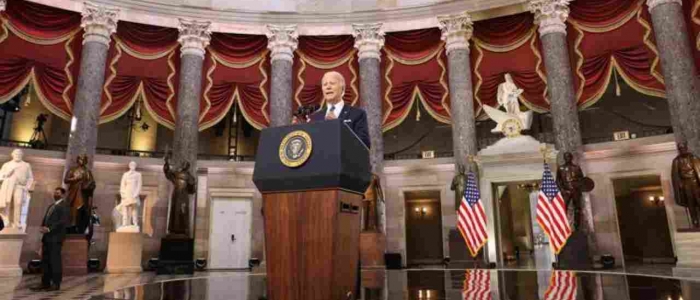 Attacco a Capitol Hill, Biden: “Interessi di Trump più importanti del Paese”