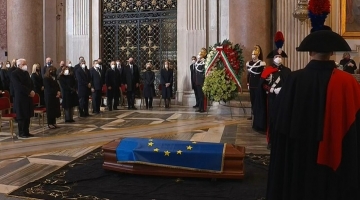 Roma, commozione profonda ai funerali di Stato di David Sassoli