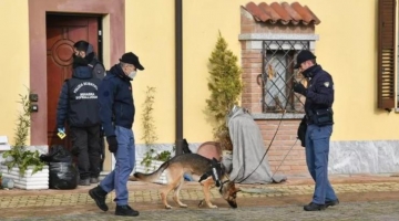 Omicidio “Gigi Bici”, trovata una pistola nel giardino di Barbara Pasetti