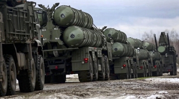 Ucraina, la Russia ritirerà le truppe militari dal confine