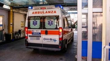 Roma, turista muore per un malore. Il fidanzato: “Al 118 non parlavano in inglese”
