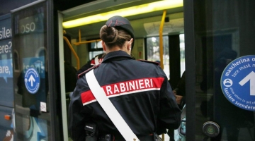 Foggia, arrestato studente che trasportava ordigni ad alto potenziale esplosivo