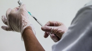 Covid, il rapporto Iss stima 8 milioni di casi evitati grazie ai vaccini