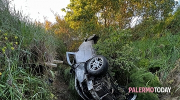 Corleone, 16enne prende di nascosto l’auto del padre e muore  in un incidente. Morta anche la fidanzata, feriti due amici