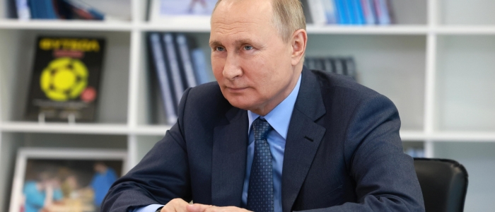 Putin: “Senza le risorse russe l’Europa sta compiendo un suicidio economico”