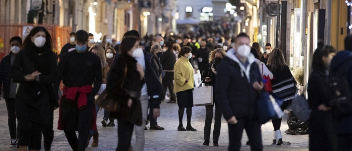 Campania, Covid: in calo i nuovi casi e i ricoveri in terapia intensiva