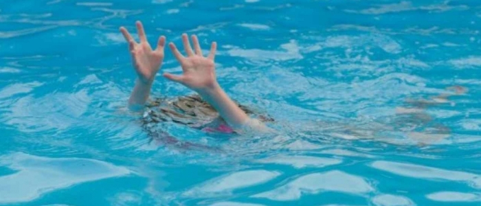 Cuneo, bambina di 11 anni muore in una piscina pubblica