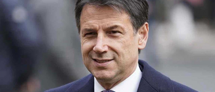 Elezioni, la proposta di Conte: “Ridurre orario di lavoro a parità di salario”