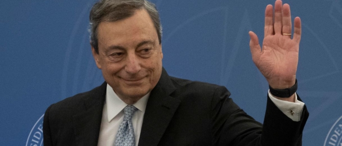 Draghi: “Economia in rallentamento ma bisogna andare avanti con le riforme”