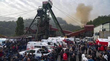 Turchia, esplosione in una miniera. 40 morti e operai intrappolati