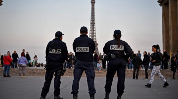 Parigi, ritrovato in un baule il cadavere di una dodicenne