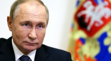 Putin: “Alto rischio di un conflitto mondiale”