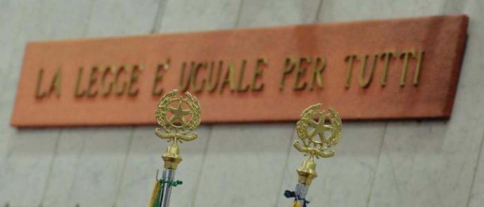 Napoli, assolto il gioielliere che nel 2015 uccise due rapinatori