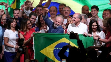 Presidenziali Brasile, Lula batte Bolsonaro e torna in carica per la terza volta