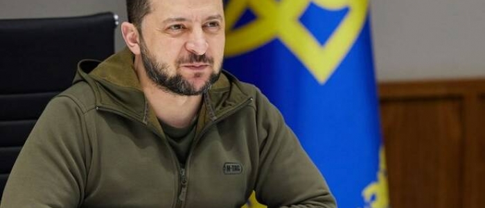 Gli Usa a Zelensky: “Rivalutare le priorità per un accordo con Mosca”