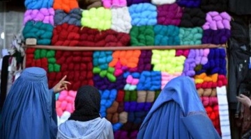 Afghanistan, nuove restrizioni per le donne: no palestre e hammam