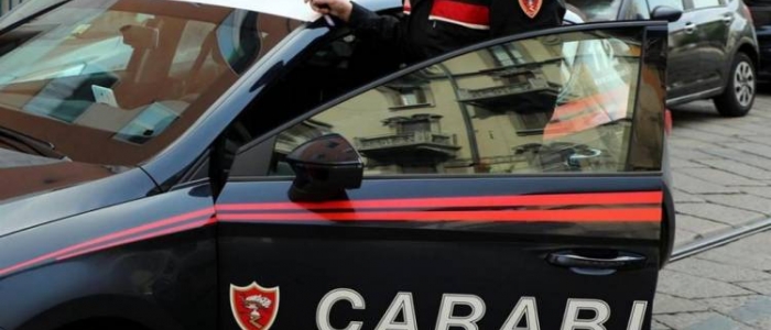 Napoli, aveva tentato di bruciare vivo il fratello. Arrestato