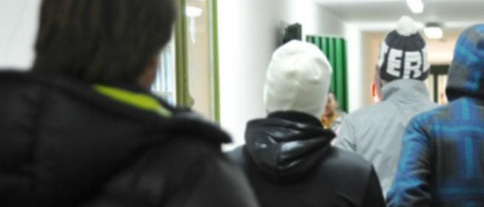 Caltanissetta, adolescenti sequestrano e torturano per ore un coetaneo