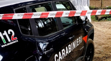 Napoli, allarme bomba in una scuola elementare. Evacuato l’istituto