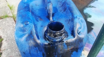Napoli, sequestrata fabbrica per sversamento di liquidi inquinanti