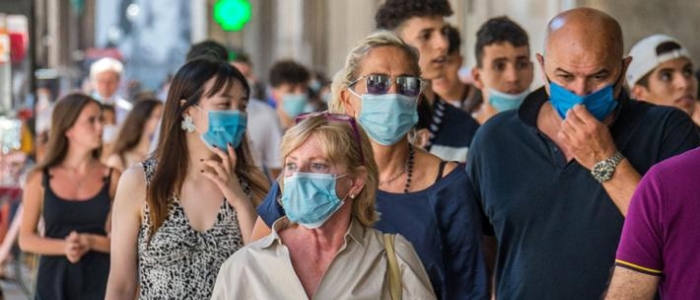 Covid, Iss: incidenza e indice Rt in calo. Diminuiscono anche i ricoveri