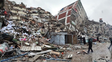 Terremoto in Turchia, sale a 5.000 il bilancio delle vittime