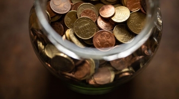 Inflazione, più della metà degli italiani non riesce a risparmiare