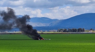 Roma, schianto tra aerei militari. Morti i due piloti