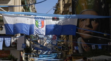 Napoli, polemica per la “festa a numero chiuso” per lo scudetto